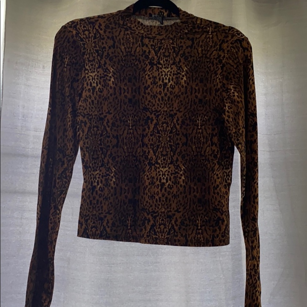 Cheetah Long-sleeve Turtle Neck